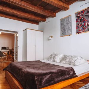 Casa Postavarului Brasov - Camera 1 - Cazare Brasov Centru (2)