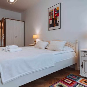 Casa Postavarului Brasov - Camera 2 - Cazare Brasov Centru (3)