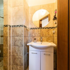 Casa postavarului - Cazare brasov (11)