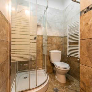 Casa postavarului - Cazare brasov (12)